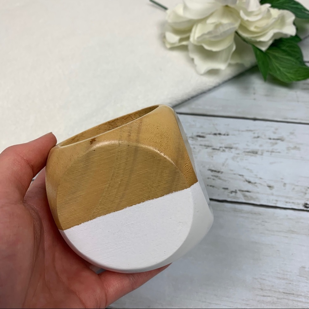 Minimalist Wood White Square Desk Decor